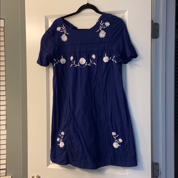 Francesca’s Short Sleeve Dress